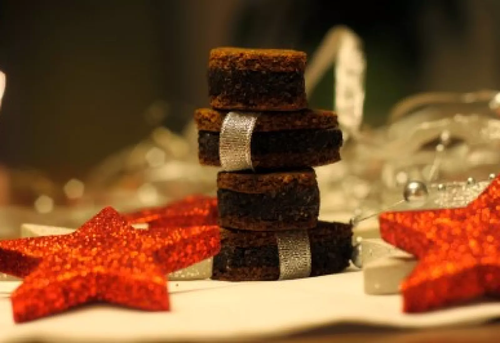 Kávové slzy plněné čokoládovo kokosovou náplní